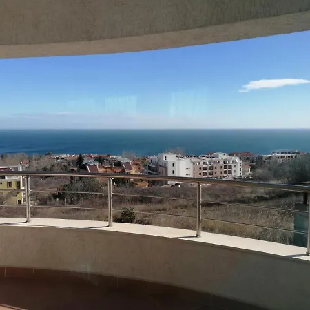 Sun Gates Byala Apartment